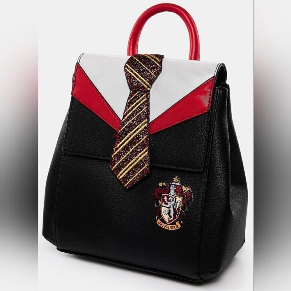 DANIELLE NICOLE GRYFFINDOR HARRY POTTER TIE MINI BACKPACK